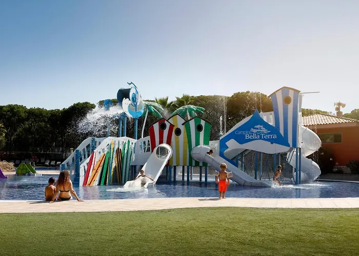 Bella Terra Parque de Campismo 5*